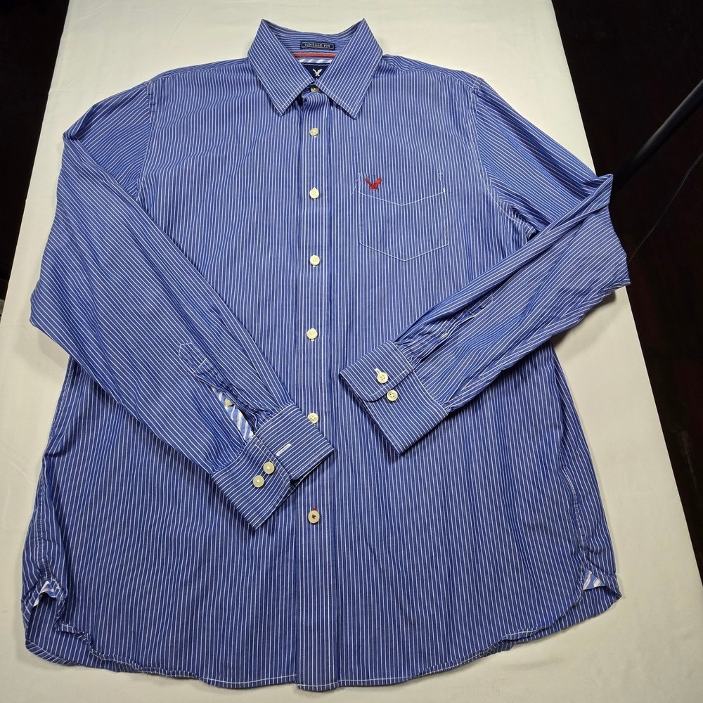 American Eagle Outfitters Mens XL Blue Pinstripe Vintage Fit Button Down Shirt